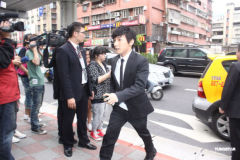 U996P28T3D3301402F346DT20110507141526_small_h.jpg