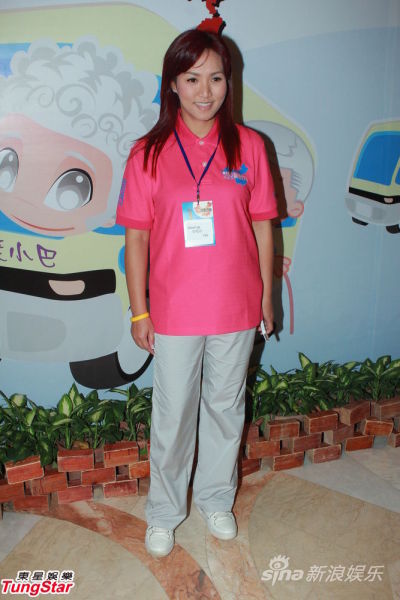 U7393P28DT20121009041815_1.jpg