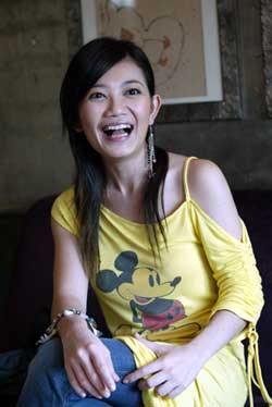 1103477773_BzaadJ.jpg
