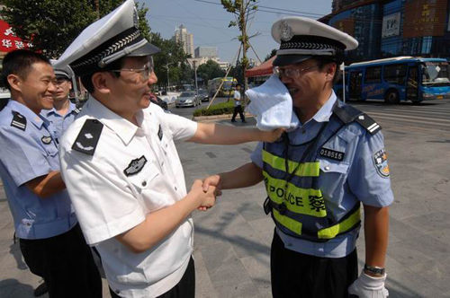 20100810124644b3fb2.jpg
