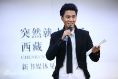 U4175P28T3D3527417F326DT20120106220509_small_h.JPG