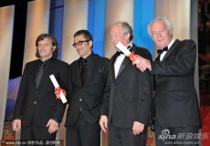 U2190P28T3D3314826F346DT20110523032435_small_h.jpg