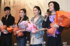 U4175P28T3D2952449F346DT20100509213449_small_h.jpg