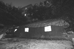 1306006070_JKDoxb.jpg