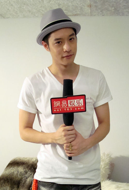 2010080507532514f73.jpg