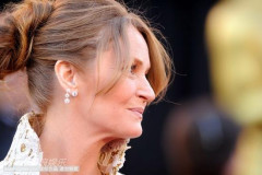 U996P28T3D3240537F346DT20110228081624_small_h.jpg