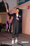 U3987P28T3D3523311F326DT20120101145733_small_h.jpg