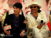 U4175P28T3D3647544F234DT20120603203000_small_h.JPG