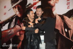 U2190P28T3D3614327F326DT20120424234143_small_h.jpg