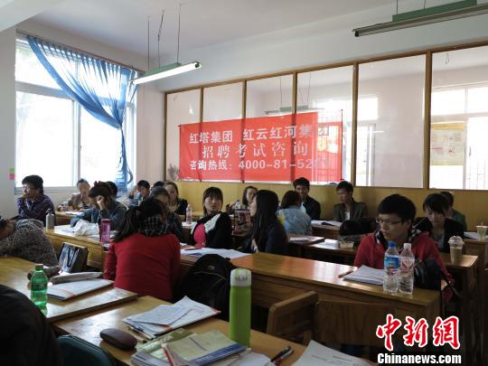 8d5206750ac3621a1ab49f5c58065bfb.jpg