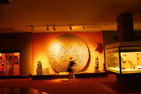 ny_museum_of_natural_history_asian_peoples_exhibit_34_925.jpg