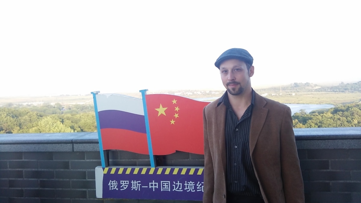 www.voachinese.com