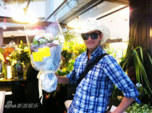 U2398P28T3D3737304F234DT20120910170558_small_h.jpg
