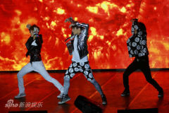 U4611P28T3D3596312F326DT20120401220531_small_h.jpg