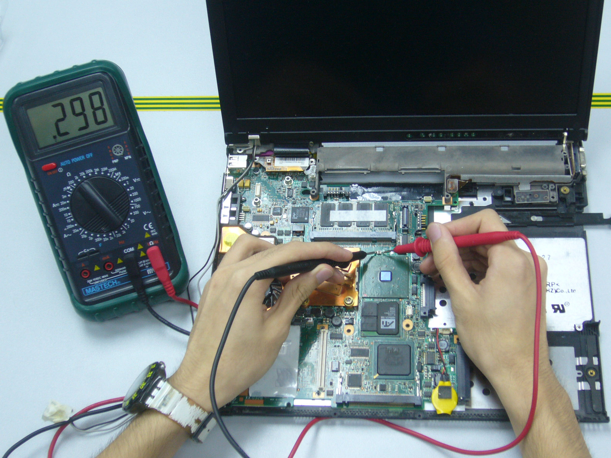 computer-repair-2.jpg