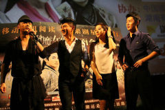 U8044P28T3D3742553F346DT20120915090301_small_h.jpg