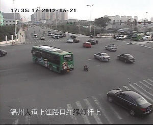 201205231112103033b.jpg