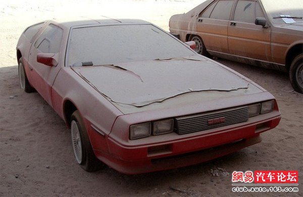 907KIRVK2HTJ0008.jpg