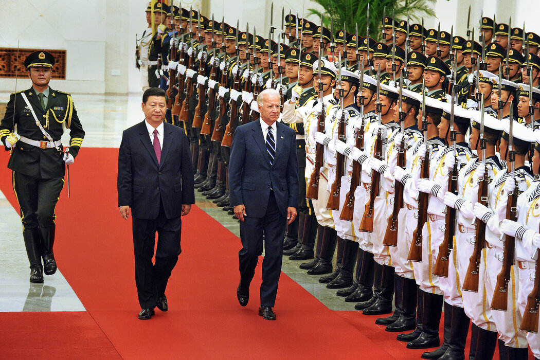 2011年，拜登和习近平在北京会面。拜登希望能在总统任期内激励盟友建立一个针对中国带来的经济、外交和军事挑战的联盟。