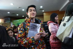 U4175P28T3D3527412F326DT20120106220451_small_h.JPG