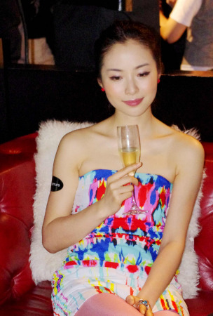 2010516152328.jpg