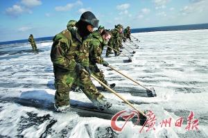 1301080261_A9DrDW.jpg