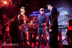 U4611P28T3D3639480F326DT20120524223359_small_h.jpg
