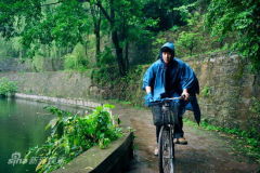 U8551P28T3D3732867F234DT20120905231004_small_h.jpg