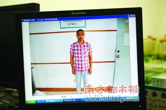U7351P1T1D24516492F23DT20120601060115.jpg