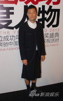 U7392P28DT20121104005054_1.jpg