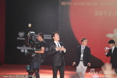 U8044P28T3D3659968F234DT20120616214359_small_h.jpg