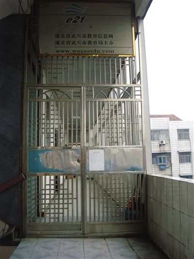1341166966_oyxFpz.jpg