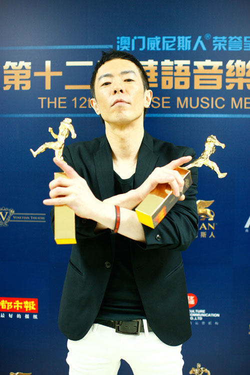 201207010054236164b.jpg