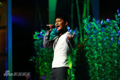 U5913P28T3D3659103F234DT20120615214100_small_h.jpg