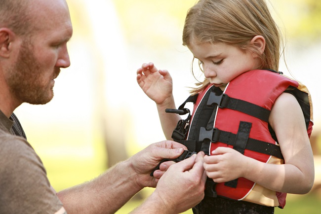 lifejacket_girl.jpg