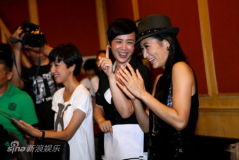 U3088P28T3D3671097F234DT20120628215320_small_h.JPG