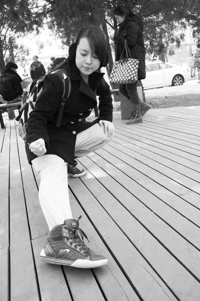 U996P28T3D3562132F329DT20120223091701.jpg