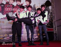 U4175P28T3D3526344F326DT20120106014422_small_h.JPG