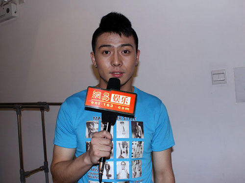 20100605044513fb03f.jpg