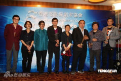 U3593P28T3D3244773F346DT20110303152440_small_h.jpg