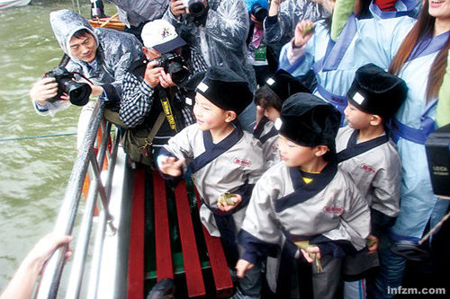 20100617120347644fa.jpg