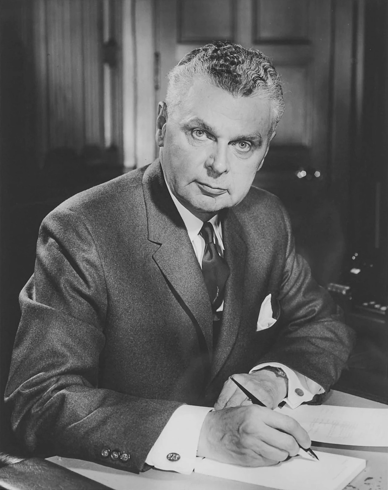 John_G._Diefenbaker.jpg