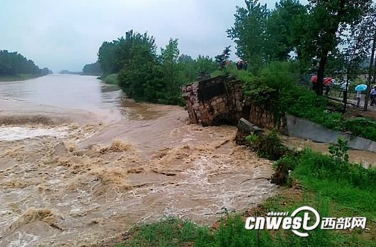 2012070220111856e8a.jpg
