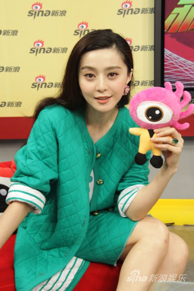 U8385P28DT20121009150025.jpg