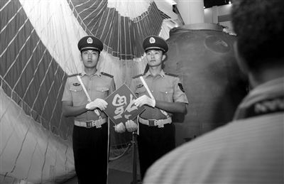 1341166963_kGu1tn.jpg