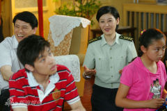 U2190P28T3D3330985F346DT20110611005044_small_h.jpg