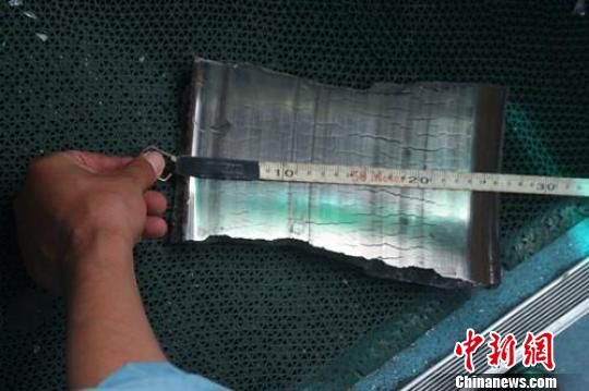 1339406495_di8t9A.jpg