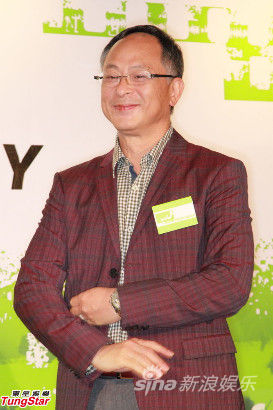 U7393P28DT20121124042012.jpg