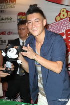 U2190P28T3D3354153F346DT20110708005502_small_h.jpg