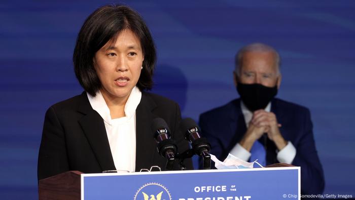 美国贸易代表戴琪18日表示，台美“21世纪贸易倡议”达成第一阶段谈判。